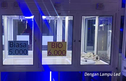 Perbedaan etalase sesudah lampu led dinyalakan