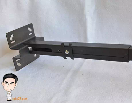 Bracket proyektor universal, bisa digunakan untuk semua merk proyektor