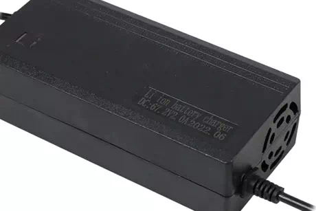 Adaptor Sepeda Listrik 67,2 Volt Surabaya