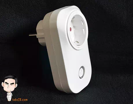 Stop Kontak remote otomatis