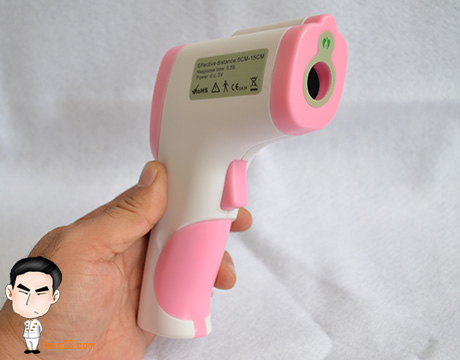 Thermometer infrared digital untuk bayi